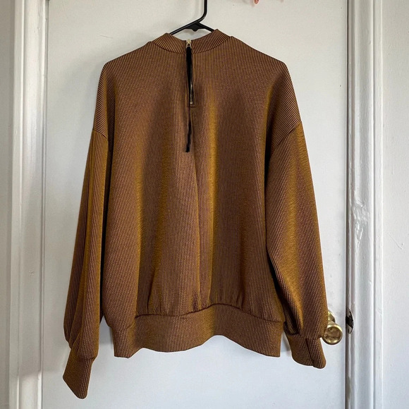 Zara Trafaluc Jaquard Blouse and Asymmetrical Skirt Set | Small - Picture 5 of 9